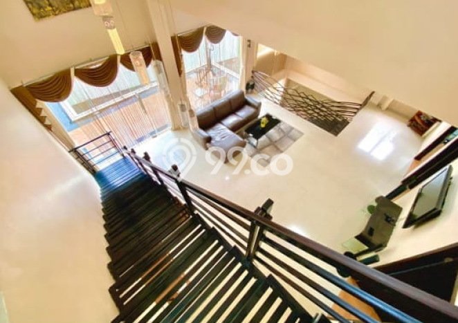 Vila Kawasan Coblong, Area 400m2m², Lokasi Strategis Vila Kawasan Coblong, Area 400m2m², Lokasi Strategis
