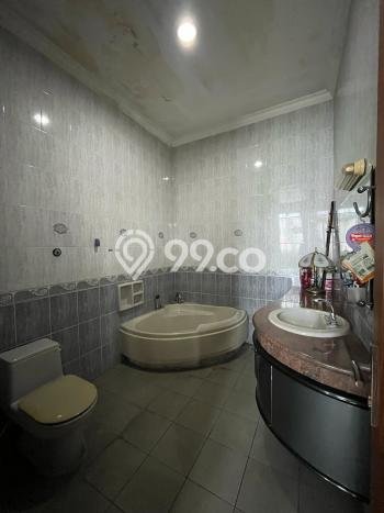Rumah Elit Modern Siap Huni di Setra Duta Bandung Rumah Elit Modern Siap Huni di Setra Duta Bandung