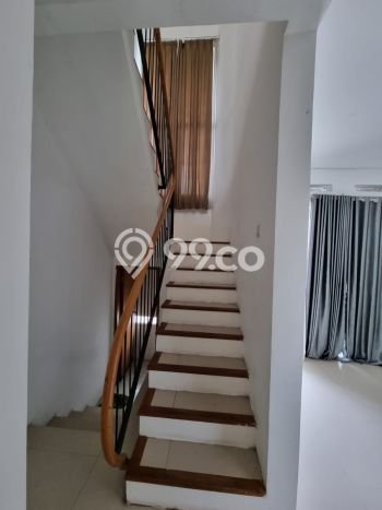 Rumah Minimalis 4 Kamar LT 112m2 di Dago Rumah Minimalis 4 Kamar LT 112m2 di Dago