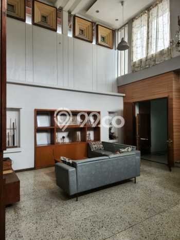 Rumah Sewa Bandung LT 750m2 LB 390m2 Area Setra Sari Rumah Sewa Bandung LT 750m2 LB 390m2 Area Setra Sari