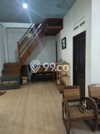 Jual Rumah Favorit Siap Huni LB 150m2 di Mandalajati, Bandung Jual Rumah Favorit Siap Huni LB 150m2 di Mandalajati, Bandung
