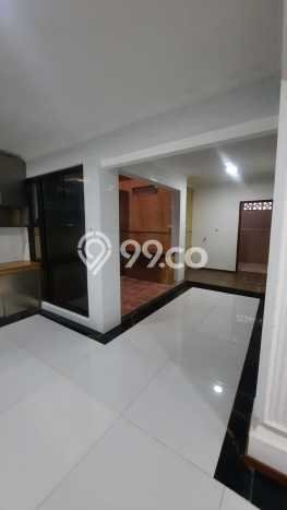 LOKASI PREMIUM! Rumah Strategis area Leuwi Panjang, Luas 240m2m² Bangunan 400m2m² LOKASI PREMIUM! Rumah Strategis area Leuwi Panjang, Luas 240m2m² Bangunan 400m2m²