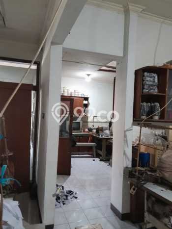 For Sale! Luxury House LT 420m2 Desain Modern di Sudirman For Sale! Luxury House LT 420m2 Desain Modern di Sudirman