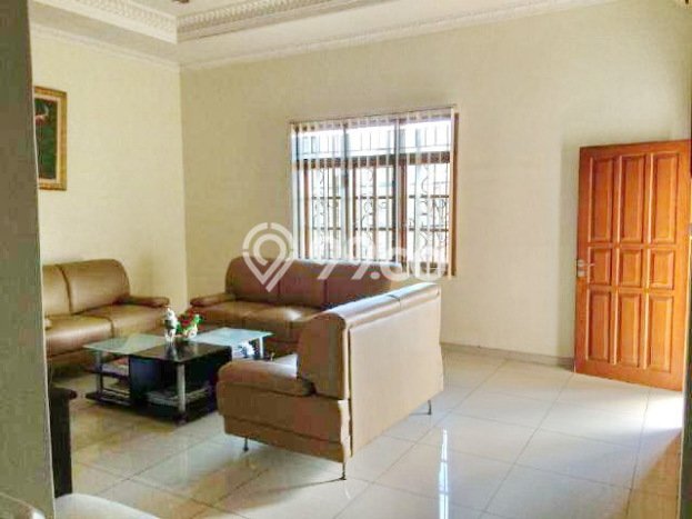 Rumah Area Strategis kawasan Regol, Bandung, Luas 240m2m² Bangunan 400m2m² Rumah Area Strategis kawasan Regol, Bandung, Luas 240m2m² Bangunan 400m2m²