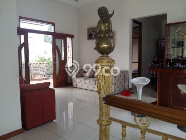 Dijual Rumah Mewah Elegan Dengan View Eksklusif di Bandung Kota, Bandung Dijual Rumah Mewah Elegan Dengan View Eksklusif di Bandung Kota, Bandung