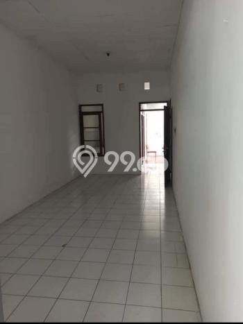 Jual Rumah Strategis Bagus Punya 3 KT di Taman Kopo Indah Bandung SHM Jual Rumah Strategis Bagus Punya 3 KT di Taman Kopo Indah Bandung SHM