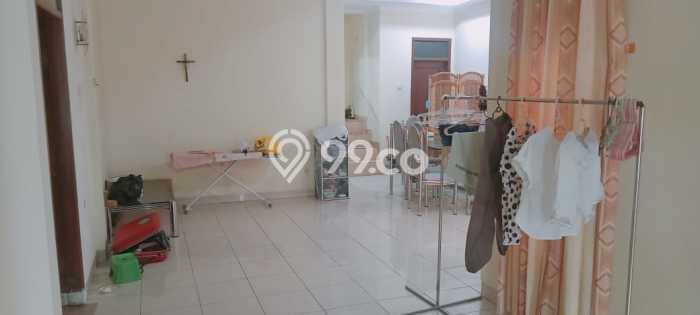 Rumah di Arcamanik, Luas 176m2m², LB 200m2m² Rumah di Arcamanik, Luas 176m2m², LB 200m2m²