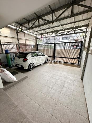 Rumah di Soekarno Hatta, LT 132m2m², LB 66m2m² Rumah di Soekarno Hatta, LT 132m2m², LB 66m2m²