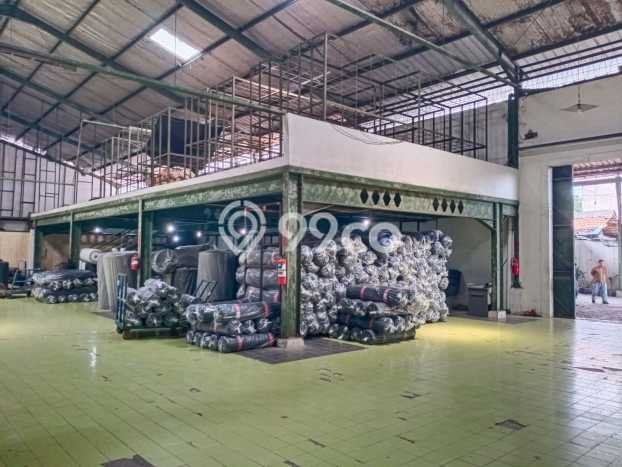 Gudang Usaha Dijual di Margaasih Bandung LT 3404m2 & LB 3399m2 Gudang Usaha Dijual di Margaasih Bandung LT 3404m2 & LB 3399m2