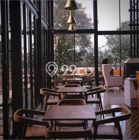 Disewakan Komersial Premium Kawasan Ciumbuleuit, Luas 2000m², Jalan Utama Disewakan Komersial Premium Kawasan Ciumbuleuit, Luas 2000m², Jalan Utama