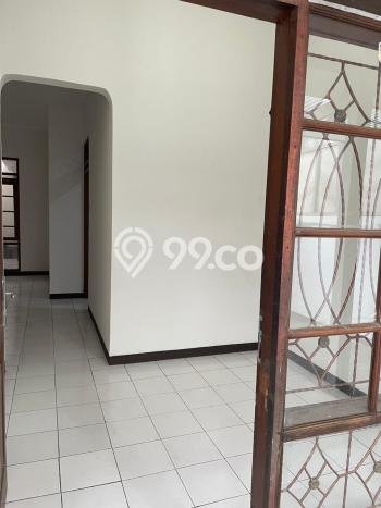 Jarang Ada! Rumah Kontrakan 3 Kamar Nyaman Siap Huni Taman Kopo Indah Jarang Ada! Rumah Kontrakan 3 Kamar Nyaman Siap Huni Taman Kopo Indah