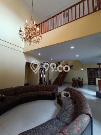 Rumah Luxury Modern Tanpa Renovasi di Taman Kopo Indah Bandung Rumah Luxury Modern Tanpa Renovasi di Taman Kopo Indah Bandung