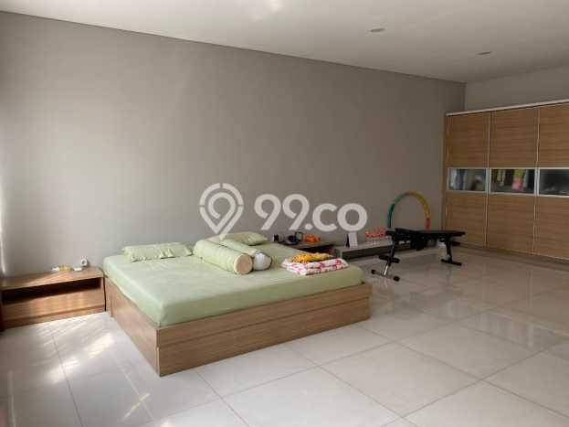 Rumah Luxury Modern Tanpa Renovasi di Pajajaran Bandung Rumah Luxury Modern Tanpa Renovasi di Pajajaran Bandung
