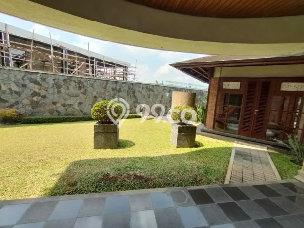 For Sale! Premium House LT 809m2 Desain Elegan di Setiabudi For Sale! Premium House LT 809m2 Desain Elegan di Setiabudi