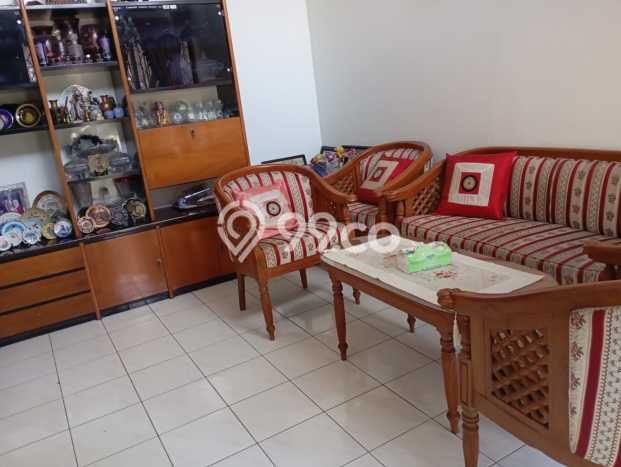 Rumah Elit Modern Tanpa Renovasi di Setra Duta Bandung Rumah Elit Modern Tanpa Renovasi di Setra Duta Bandung