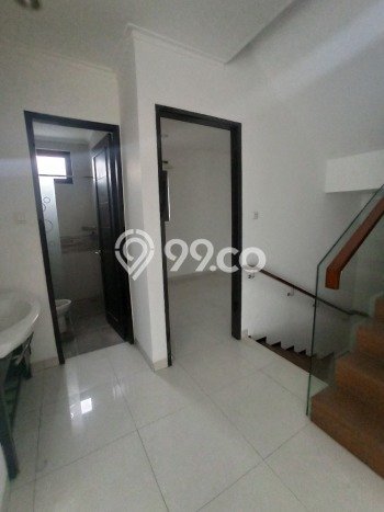 For Sale! Luxury House LT 195m2 Desain Modern di sudirman For Sale! Luxury House LT 195m2 Desain Modern di sudirman