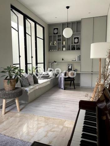 For Sale! Luxury House LT 200m2 Desain Modern di Setiabudi For Sale! Luxury House LT 200m2 Desain Modern di Setiabudi