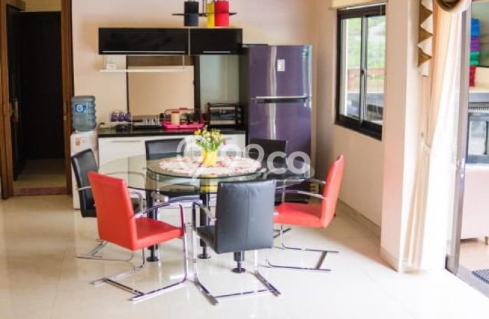 Vila Kawasan Coblong, Area 400m2m², Lokasi Strategis Vila Kawasan Coblong, Area 400m2m², Lokasi Strategis