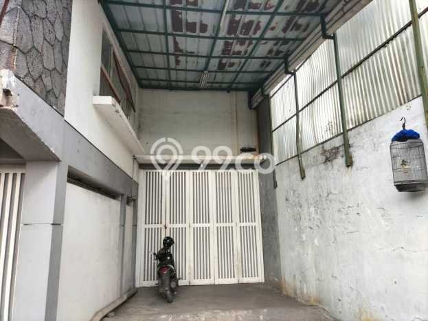 Disewakan Gudang di Kawasan Ramai Moch Toha Luas 700m2 Disewakan Gudang di Kawasan Ramai Moch Toha Luas 700m2