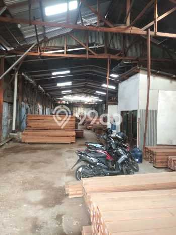 FOR SALE! Gudang di Jatinegara Jakarta Timur, LT 600m2, LB 600m2 FOR SALE! Gudang di Jatinegara Jakarta Timur, LT 600m2, LB 600m2