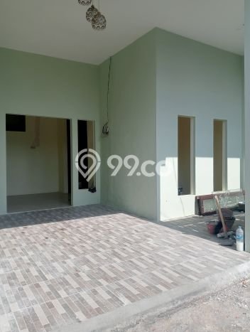Rumah Modern Minimalis 5 Kamar Bisa Langsung Pindah di Pakal Rumah Modern Minimalis 5 Kamar Bisa Langsung Pindah di Pakal
