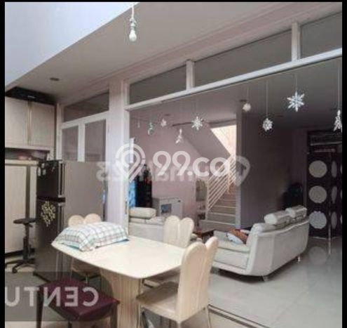 Rumah Mewah LB 155m2 Siap Huni Desain Elegan di Taman Kopo Indah, Bandung Rumah Mewah LB 155m2 Siap Huni Desain Elegan di Taman Kopo Indah, Bandung