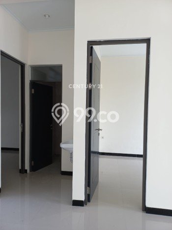 Rumah Modern 2 KT LT 77m2 di Taman Kopo Indah Rumah Modern 2 KT LT 77m2 di Taman Kopo Indah