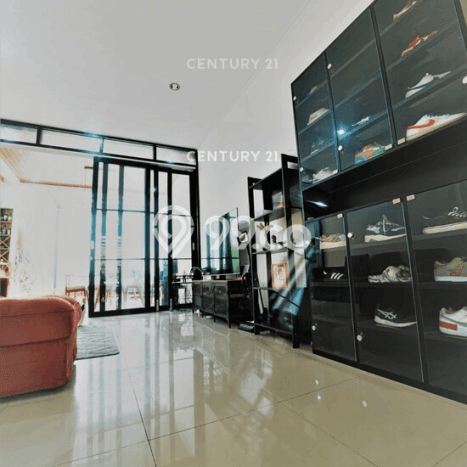 Rumah Luas Asri 3 KT Siap Huni di Taman Kopo Indah Bandung Rumah Luas Asri 3 KT Siap Huni di Taman Kopo Indah Bandung