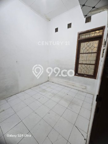 Rumah Minimalis 3 Kamar LT 96m2 di Taman Kopo Indah Rumah Minimalis 3 Kamar LT 96m2 di Taman Kopo Indah
