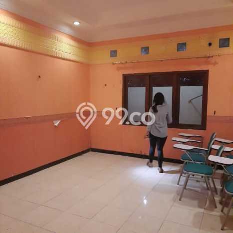 LOKASI PREMIUM! Ruko Kawasan , Luas 110m2m², Mainroad, Kawasan Komersial LOKASI PREMIUM! Ruko Kawasan , Luas 110m2m², Mainroad, Kawasan Komersial