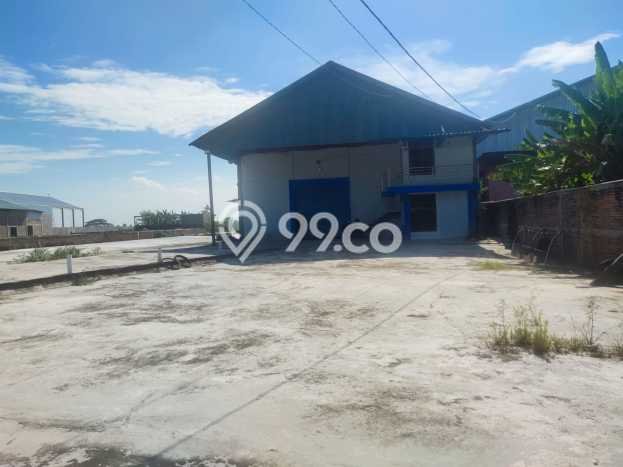 POTENSI BESAR! Gudang Kawasan Dempet, Luas 600m², Pusat Komersial POTENSI BESAR! Gudang Kawasan Dempet, Luas 600m², Pusat Komersial