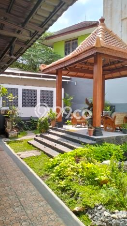 For Sale! Luxury House LT 517m2 Desain Modern di Manyaran For Sale! Luxury House LT 517m2 Desain Modern di Manyaran