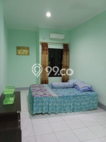 Kesempatan Memiliki Rumah 5 Kamar Tidur dan 3 Kamar Mandi di Lokasi Strategis , Semarang Kesempatan Memiliki Rumah 5 Kamar Tidur dan 3 Kamar Mandi di Lokasi Strategis , Semarang
