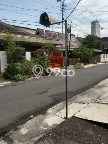 Sewa Rumah Murah di Peterongan Semarang dengan 4 KT Sewa Rumah Murah di Peterongan Semarang dengan 4 KT