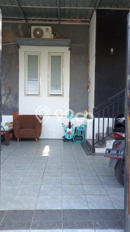 Rumah Modern Cantik 4 Kamar Siap Huni di Ngaliyan Rumah Modern Cantik 4 Kamar Siap Huni di Ngaliyan