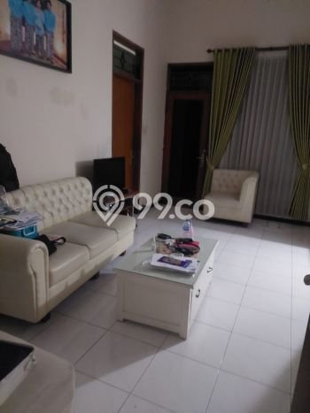 Disewakan Segera Rumah Kondisi Bagus di Kawasan Banyumanik, Semarang Disewakan Segera Rumah Kondisi Bagus di Kawasan Banyumanik, Semarang