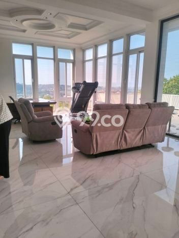 Rumah Elit Modern Tanpa Renovasi di papandayan Semarang Rumah Elit Modern Tanpa Renovasi di papandayan Semarang