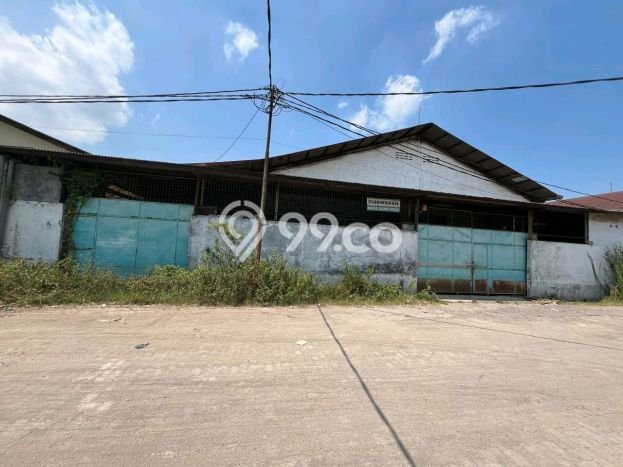 Gudang Usaha Dijual di Genuk Semarang LT 1680m2 & LB 1680m2 Gudang Usaha Dijual di Genuk Semarang LT 1680m2 & LB 1680m2