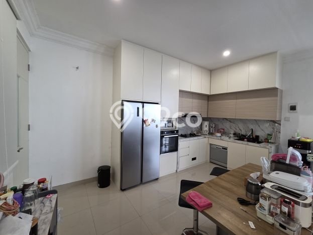 Dijual Hunian Rumah Nyaman 4 Kamar di BSB City, Semarang Dijual Hunian Rumah Nyaman 4 Kamar di BSB City, Semarang