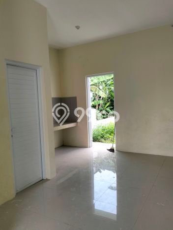 Rumah Terawat di Ngaliyan, Semarang, LT 125m2m² LB 42m2m² HARGA MENARIK! Rumah Terawat di Ngaliyan, Semarang, LT 125m2m² LB 42m2m² HARGA MENARIK!