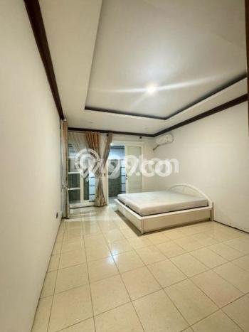 Rumah Mewah LB 400m2 Siap Huni Desain Elegan di Kemang Pratama, Bekasi Rumah Mewah LB 400m2 Siap Huni Desain Elegan di Kemang Pratama, Bekasi