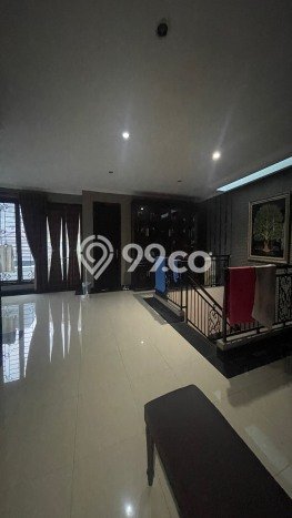 For Sale Rumah Elit Exclusive di Pesanggrahan, Jakarta Selatan For Sale Rumah Elit Exclusive di Pesanggrahan, Jakarta Selatan