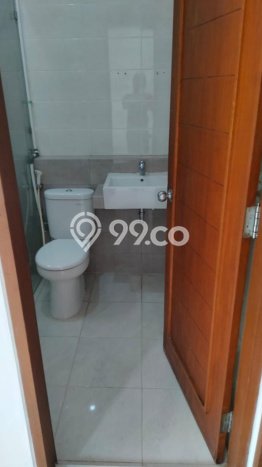 Rumah Strategis kawasan Bintaro, 2 KM, Lingkungan Tenang, LT 84m² LB 90m² Rumah Strategis kawasan Bintaro, 2 KM, Lingkungan Tenang, LT 84m² LB 90m²