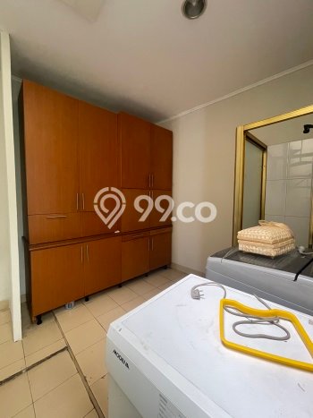 Hunian Modern Untuk Disewakan di Pondok Indah Jakarta Selatan 4 KT & 4 KM Hunian Modern Untuk Disewakan di Pondok Indah Jakarta Selatan 4 KT & 4 KM