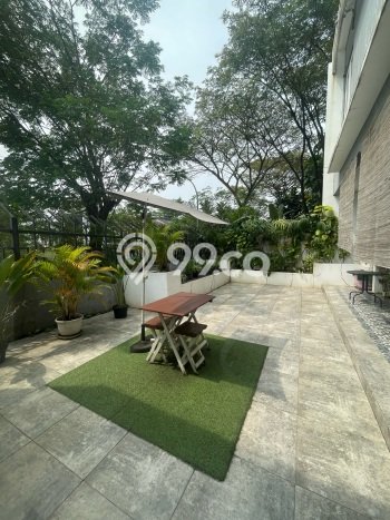 Rumah Elit Modern Tanpa Renovasi di BSD The Icon Tangerang Rumah Elit Modern Tanpa Renovasi di BSD The Icon Tangerang