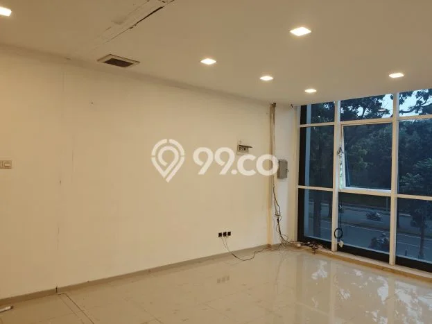 Disewakan Ruko di Pusat Kota Tangerang Selatan Ramai Strategis Disewakan Ruko di Pusat Kota Tangerang Selatan Ramai Strategis