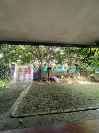 Rumah Luxury Modern Tanpa Renovasi di Kemandoran Jakarta Selatan Rumah Luxury Modern Tanpa Renovasi di Kemandoran Jakarta Selatan