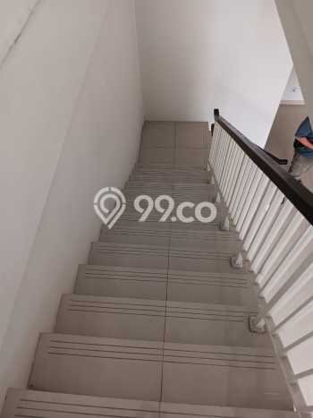 Ruko Bagus Dijual LB 95m2 Lokasi Strategis Tangerang Selatan Area Cocok untuk Bisnis Ruko Bagus Dijual LB 95m2 Lokasi Strategis Tangerang Selatan Area Cocok untuk Bisnis
