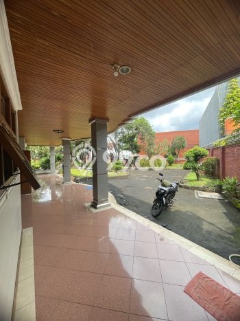 Rumah Luxury Modern Tanpa Renovasi di Sektor 7-Bintaro Tangerang Selatan Rumah Luxury Modern Tanpa Renovasi di Sektor 7-Bintaro Tangerang Selatan