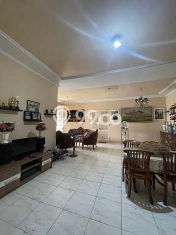 For Sale! Premium House LT 400m2 Desain Modern di Petukangan For Sale! Premium House LT 400m2 Desain Modern di Petukangan